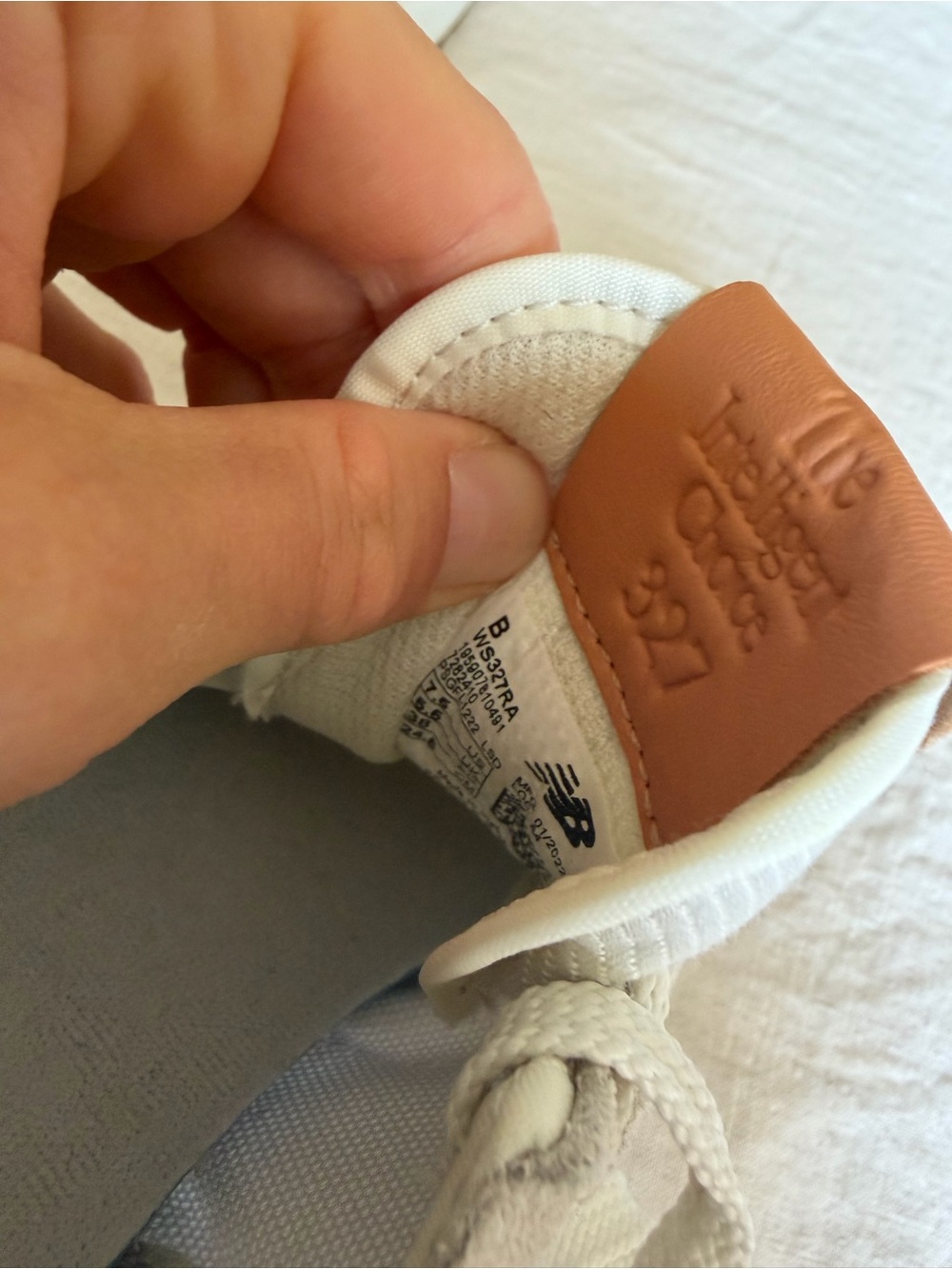 NEW BALANCE 327 White & Tan Leather-Trim Low-Top Sneakers - Picture 2 of 7